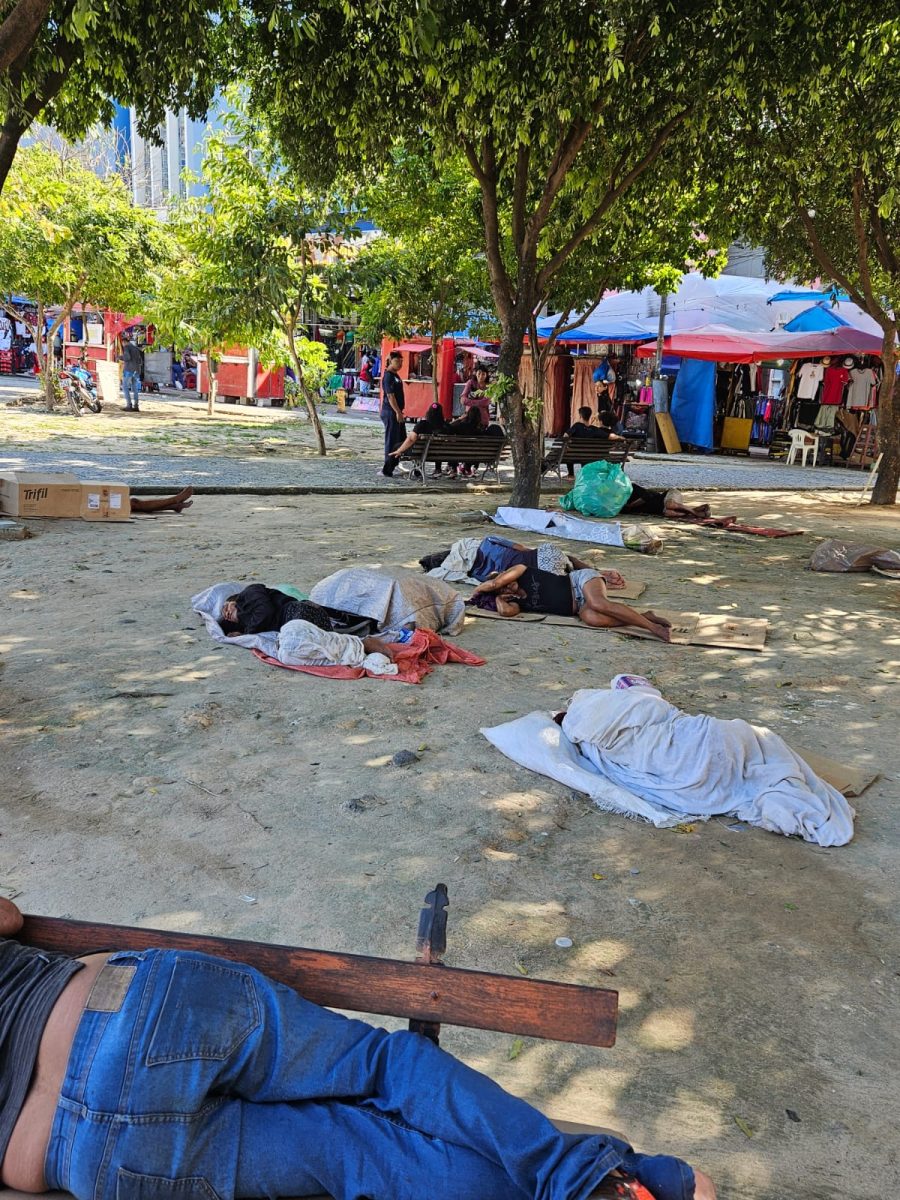 Comerciantes e moradores cobram plano da Prefeitura para tirar o Centro de Manaus do abandono