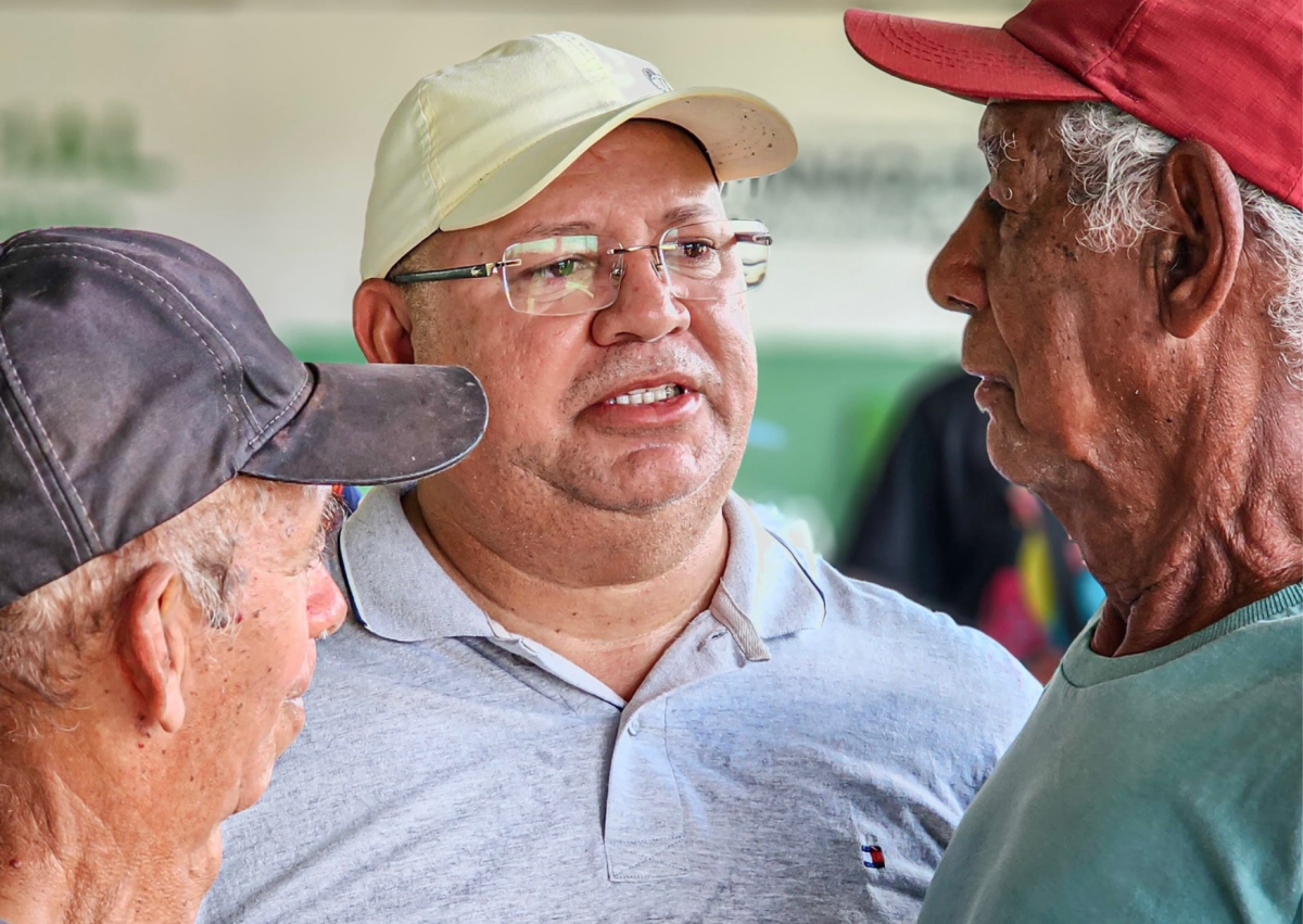 Prefeito Nelson Nilo durante evento oficial em Manaquiri (AM)