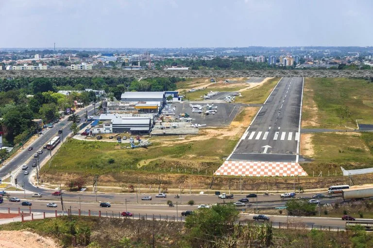 Aeroporto de Flores em Manaus