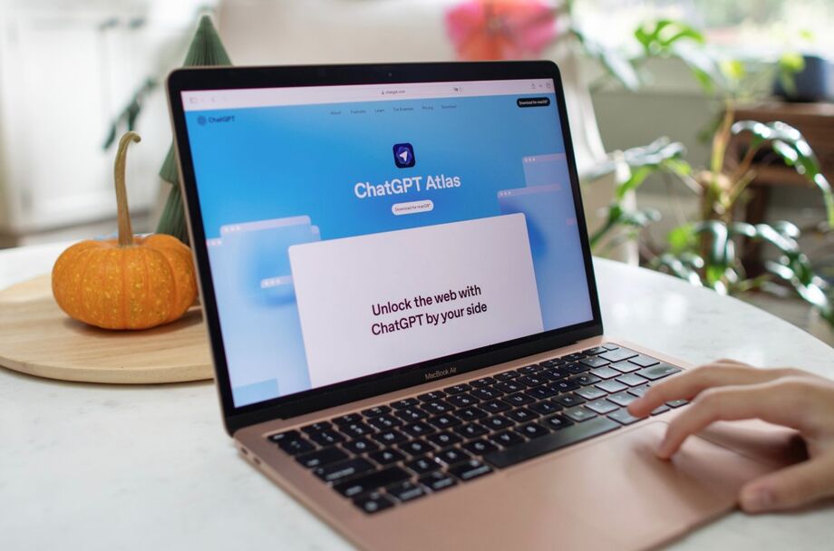 O que é possível fazer com o Atlas, novo navegador com ChatGPT integrado?