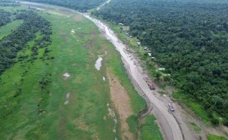 Estiagem em Benjamin Constant (Foto: Defesa Civil).