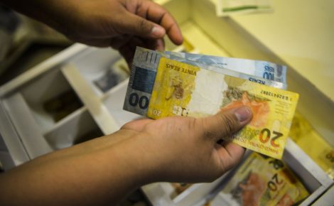Governo pretende aumentar arrecadação com reoneração da folha de pagamento. (Foto/ Divulgação)