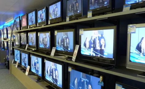 Televisores à venda