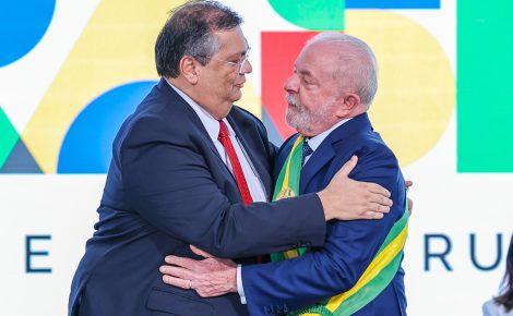 Dino e Lula na cerimônia de posse do presidente e de parte dos ministérios. Foto: Ricardo Stuckert/PR - 01/jan/2023