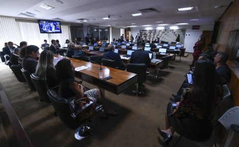 Entre as sugestões, estão a redução do prazo de transição para as novas regras de tributação (de 50 para 30 anos) e a fixação de um teto para as alíquotas dos novos impostos para evitar o aumento da carga tributária. (Foto: Divulgação)