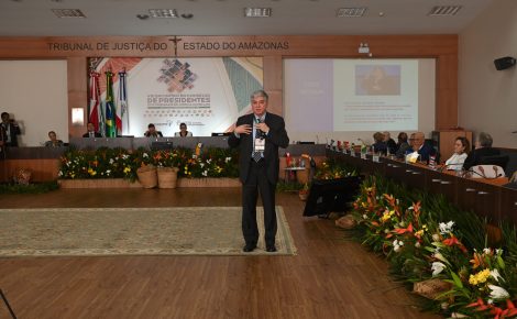 Marcos Alaor afirmou que em comparação com a iniciativa privada, o judiciário está atrasado no uso da Inteligência Artificial Foto: Chico Batata/TJAM