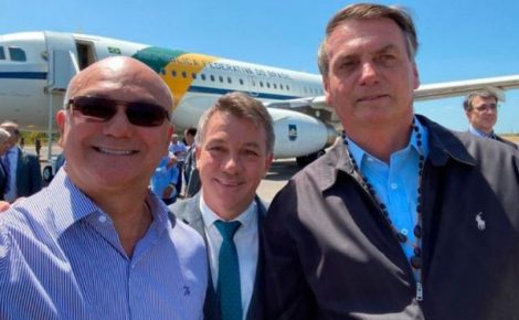 Menezes e Bolsonaro