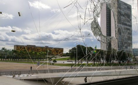 Ataques a Brasília (Foto: Fabio Rodrigues-Pozzebom/ Agência Brasil)