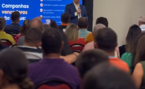 Pré-candidatos a vereadores durante palestra realizada pelo Avante - (Foto: Reprodução/Instagram@davidalmeidaam)