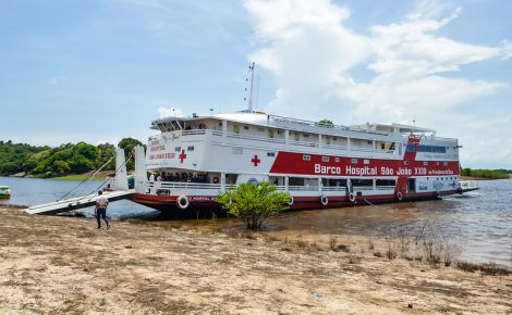 Barco-Hospital-Sao-Joao-XXIII-atende-em-Tefe-a-partir-deste-sabado_Foto-Evandro-Seixas-1