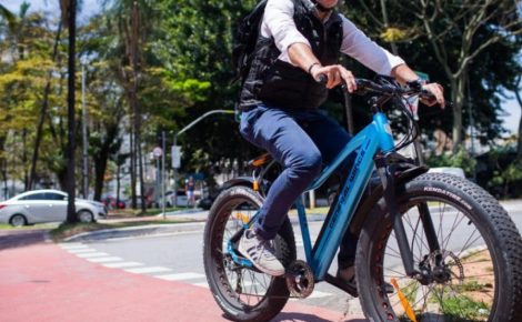 bicicleta eletrica reproducao
