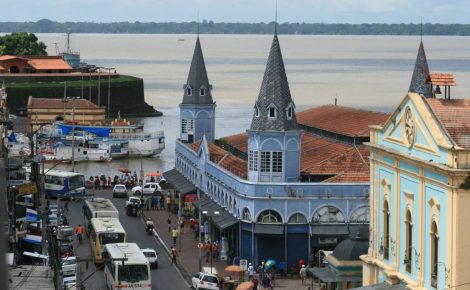 Vista aérea do mercado Ver--Peso, de Belém, cidade escolhida como sede da COP30.
