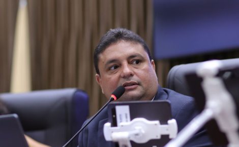 Matéria teve parecer favorável da Comissão de Saúde e seguiu para 2ª discussão. (Foto: Divulgação CMM)