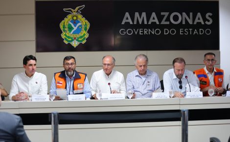 comitiva governo federal (Foto:
Diego Peres)