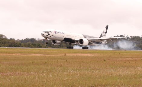 Decolagem de avião no aeroporto de Manaus- Foto: Antonio Lima/Secom-AM