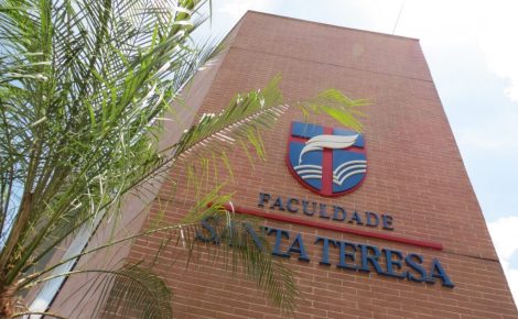 Prédio Faculdade Santa Teresa