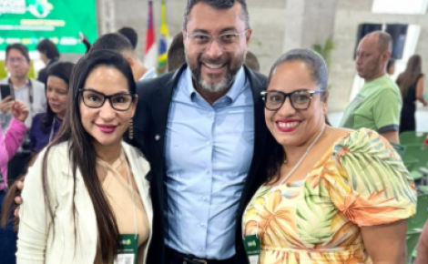 Prefeita Mercedes Vargas (esq) e vice Agatha Mendes foram eleitas em Jutaí com 60,79% dos votos
