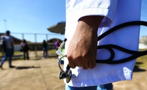 Médico - médicos - Revalida - Foto Marcelo Camargo Agência Brasil