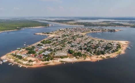 Vista aérea do muicípio de Nhamundá, que possui 16.301 eleitores cadastrados no TSE. (Foto: Felipe Pessoa/Prefeitura de Nhamundá)