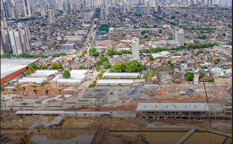 visita às obras do Parque da Cidade, espaço que sediará a
programação da COP30 (Foto: Ricardo Stuckert/PR)