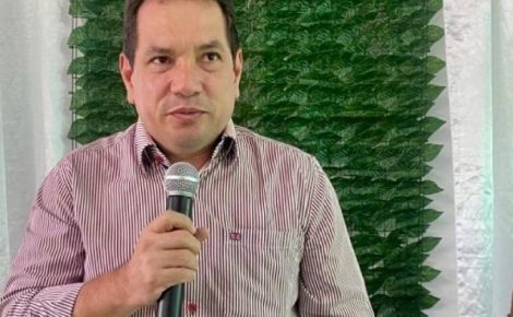 Prefeito Denis Paiva 02