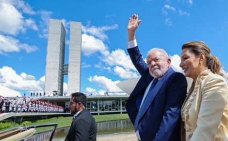Lula viagem