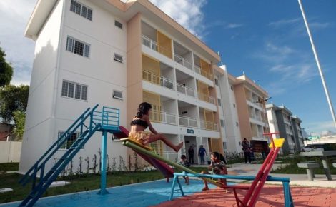 Governo do Amazonas avança na busca por recursos para construção de moradias populares. (Foto: Antônio Lima / Secom)