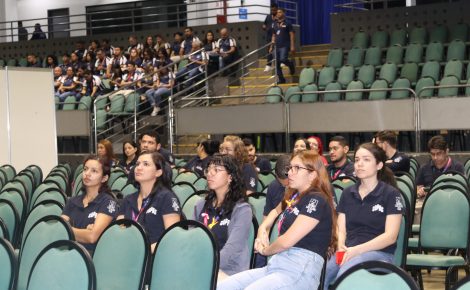 publico reunido para o 2o dia de mostra de gestao e melhorias para a qualidade