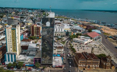 O antigo edifício da Receita Federal será adaptado para o Programa Amazonas Meu Lar e abrigará famílias da Faixa 1 do Minha Casa Minha Vida. (Foto: Matheus Santos/Suhab)
