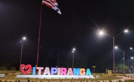 Rotatória de entrada do município de Itapiranga, na Região Metropolitana de Manaus