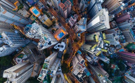 Cidades, regiões e outros governos subnacionais são fundamentais no enfrentamento à crise climática (Foto: pa_YON/Getty Images)