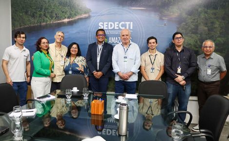 A Sedecti e o IBGE se reuniram para a primeira atualização da malha territorial do Amazonas. A parceria visa fortalecer a produção de dados oficiais para censos e planejamento.