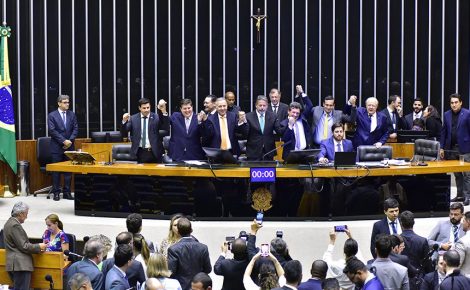 O orçamento prevê a destinação de quase R$ 170 bilhões para o Programa Bolsa Família em 2024.