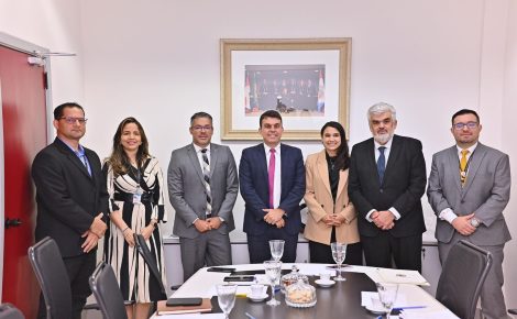 Reunião ocorreu na manhã desta segunda-feira (Foto: Joel Arthus)