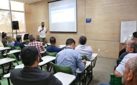 O encontro teve a participação dos secretários Stanley Scherrer e Allan Bezerra e dos diretores de Projetos e Inovação (Diproj), Saulo Coelho Lima, e de Inteligência Artificial (Dinar), Arlesson dos Anjos. (Foto:  Filipe Jazz)