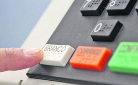 Votar branco e nulo urna eletrônica eleição (Foto divulgação)