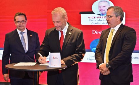 Mario de Mello vice-presidente