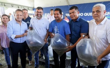 Sepror beneficia 600 produtores de assentamento na zona rural de Manaus (Foto: Alex Pazuello/Secom)