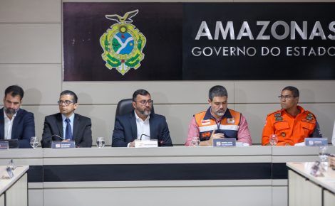 Governador do Amazonas Wilson Lima anuncia liberação de recursos do Fundo Amazônia para combater queimadas do Estado (Foto: Alex Pazuello/Secom)