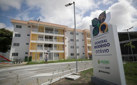 Governo do Amazonas já entregou 22 mil soluções de moradia (Foto: Arquivo / Secom)