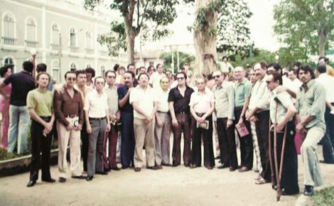Clube da Madrugada foi fundado em 22 de novembro de 1954, debaixo da frondosa rama de um mulateiro na Praça da Polícia, em Manaus. (Foto: divulgação)