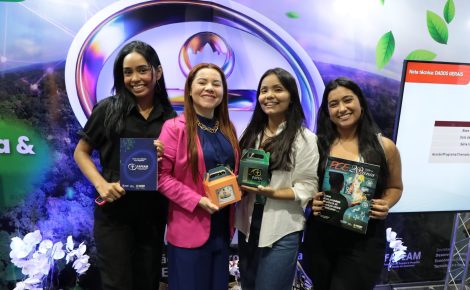 professora doutora Michele Aracaty