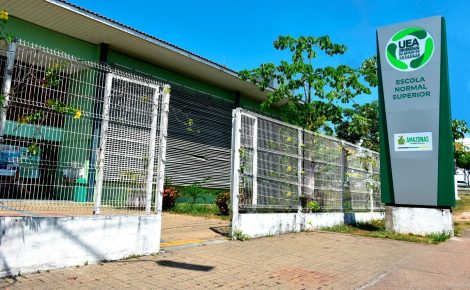 UEA oferece capacitação em logística e gestão da produção com foco na Indústria 4.0. (Foto: Daniel Brito/UEA)