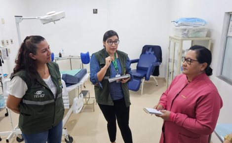 Equipe da FVS-RCP realiza visita técnica em unidade hospitalar em Itacoatiara para reforçar ações de vigilância (Foto: Divulgação/FVS-RCP)