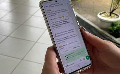 Atendimento da PGE-AM pelo WhatsApp facilita renegociação. (Foto: Cristie Sicsú / PGE-AM)