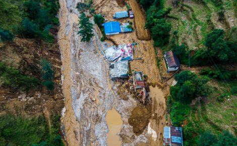 Mapeamento das áreas de risco em Manaus visa identificar locais vulneráveis a desastres naturais.
