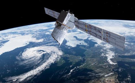 Apple e SpaceX negociam internet via satélite para iPhones