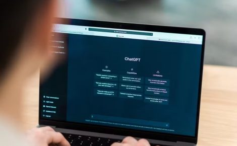 bate papo ai aberto no laptop 1