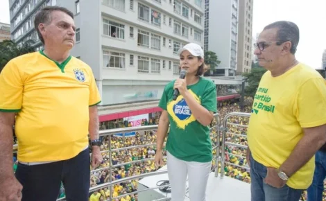 Bolsonaro, Michelle Bolsonaro e Silas Malafaia