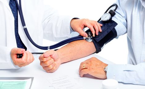 médico